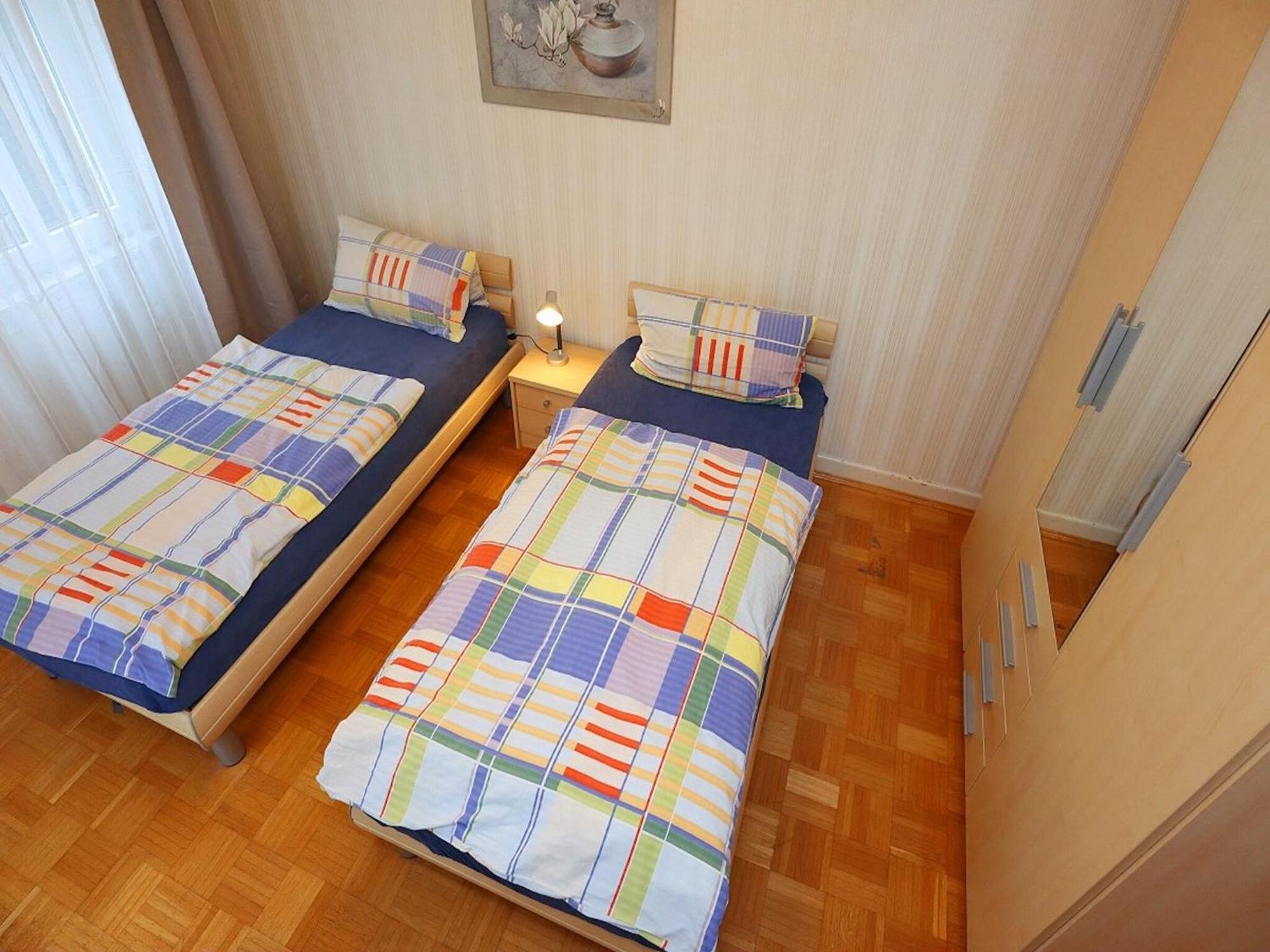Cozy Apartment In Schwenningen With Garden Villingen-Schwenningen Exterior photo