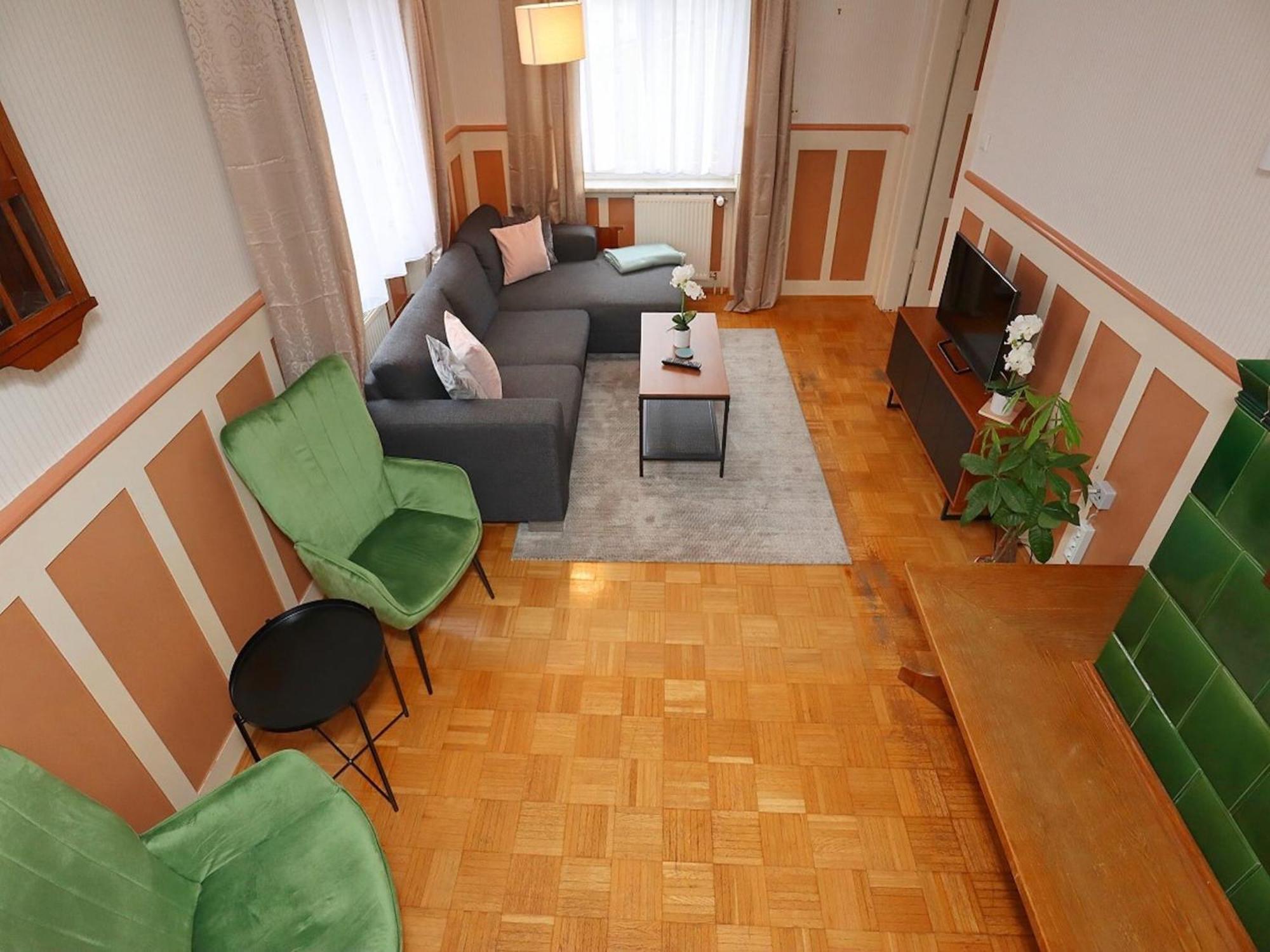 Cozy Apartment In Schwenningen With Garden Villingen-Schwenningen Exterior photo